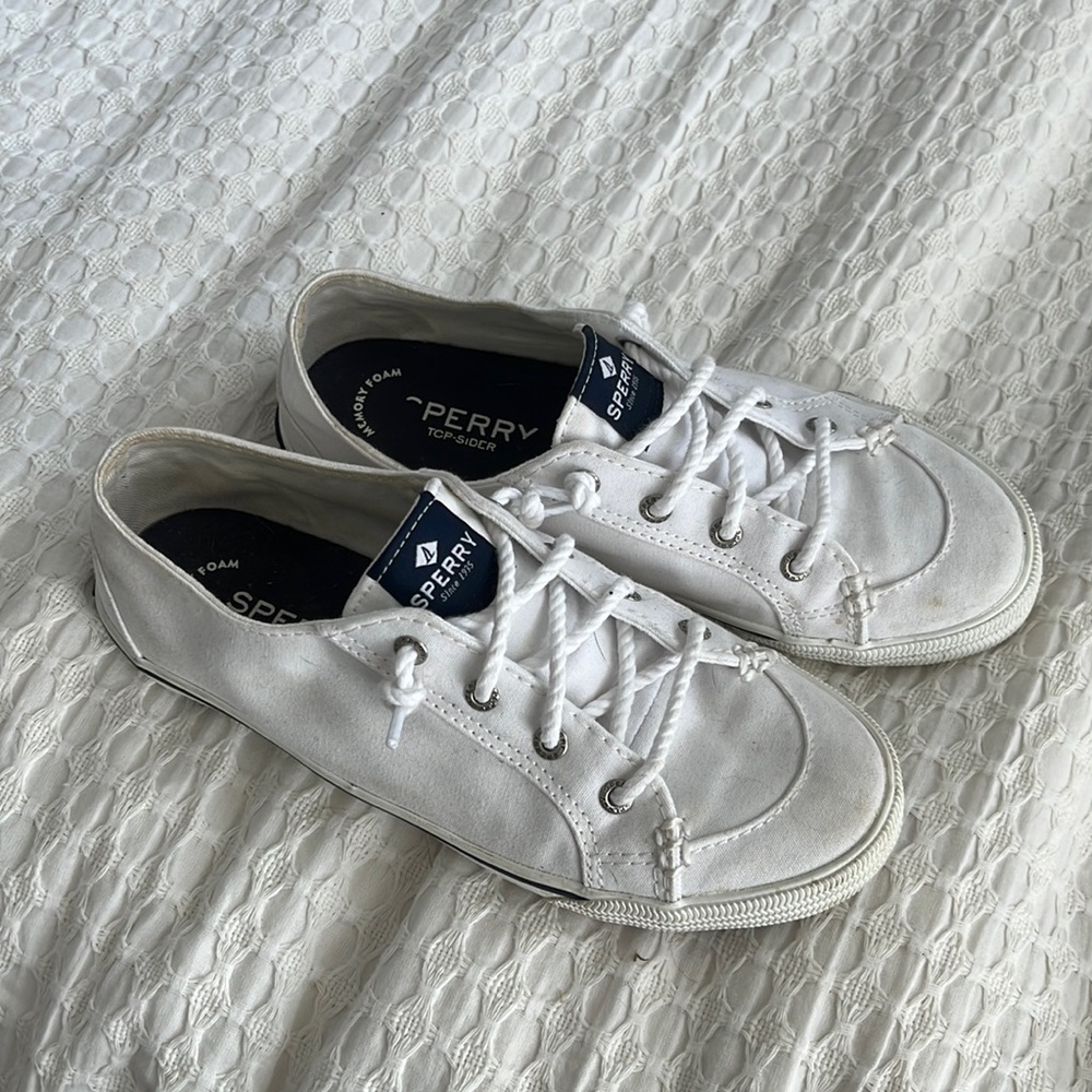 White Sperry